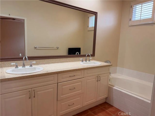 515 W Balboa, Newport Beach, CA 92661
