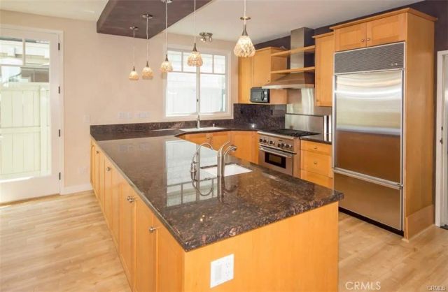 515 W Balboa, Newport Beach, CA 92661