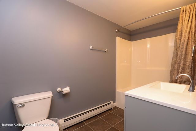 11 Mountain View Avenue, Saugerties, NY 12477