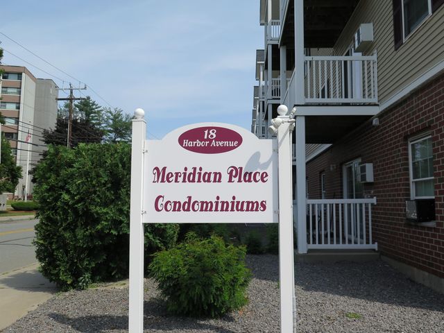 18 Harbor Ave Apt 212, Nashua, NH 03060