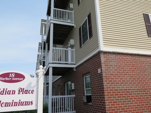 18 Harbor Ave Apt 212, Nashua, NH 03060