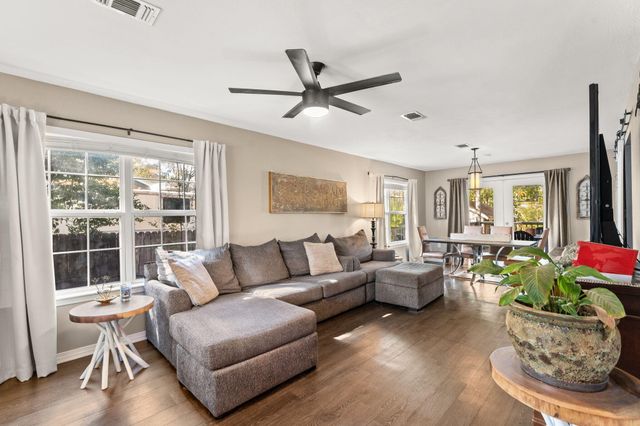 110 Rodney Drive, Freeport, FL 32439