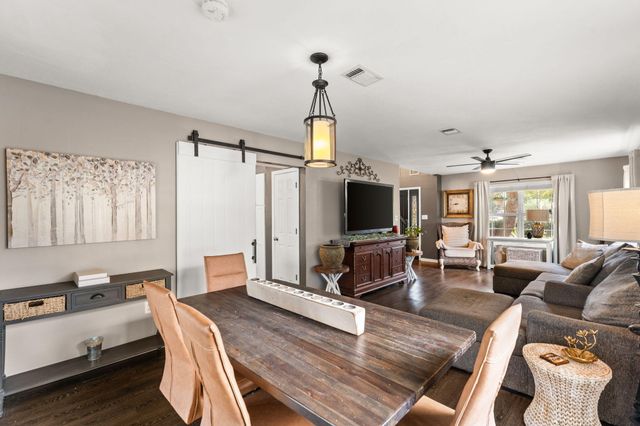 110 Rodney Drive, Freeport, FL 32439