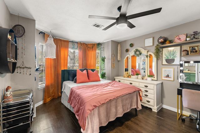 110 Rodney Drive, Freeport, FL 32439