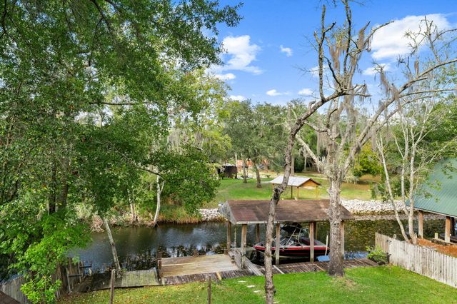 110 Rodney Drive, Freeport, FL 32439