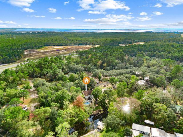 110 Rodney Drive, Freeport, FL 32439