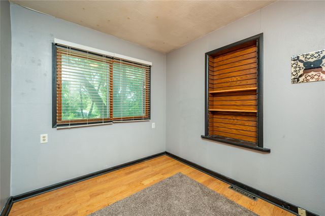 404 Titus Avenue, Des Moines, IA 50315
