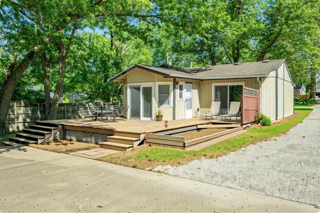 404 Titus Avenue, Des Moines, IA 50315