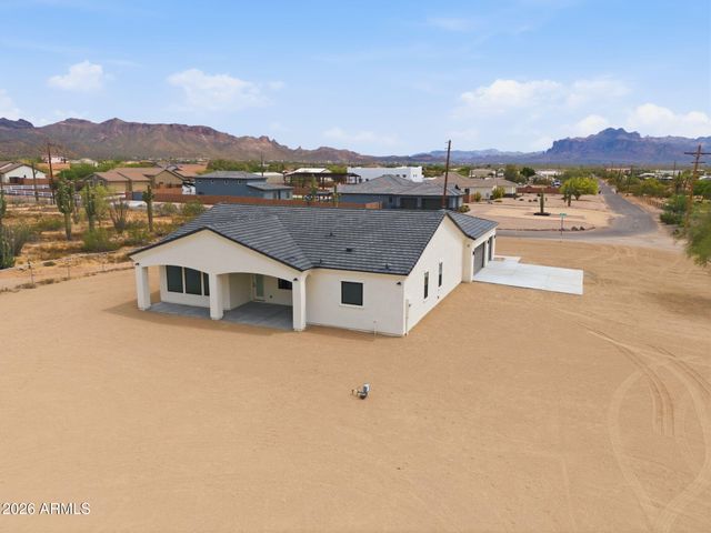 10246 E MCLELLAN Road, Mesa, AZ 85207