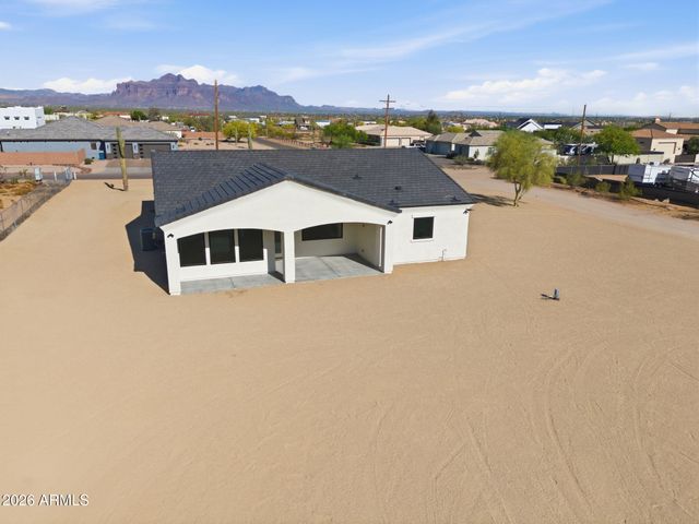 10246 E MCLELLAN Road, Mesa, AZ 85207