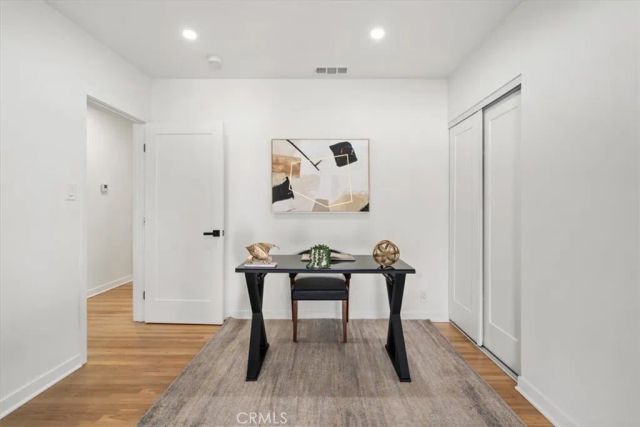 3893 Cherrywood, Los Angeles, CA 90008