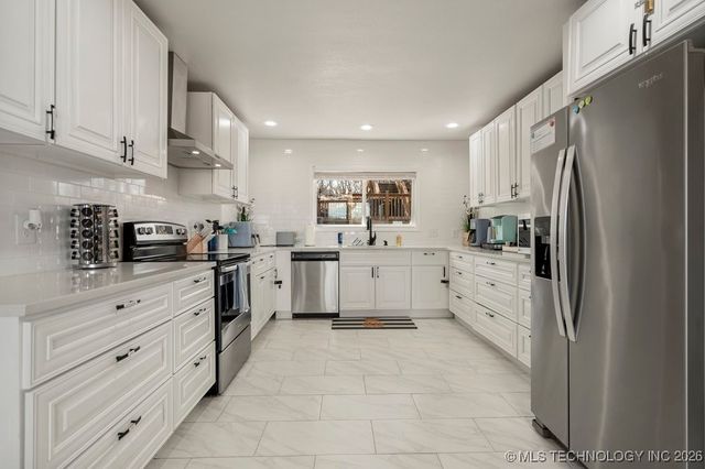 201 Oak Trail Road, Cleveland, OK 74020