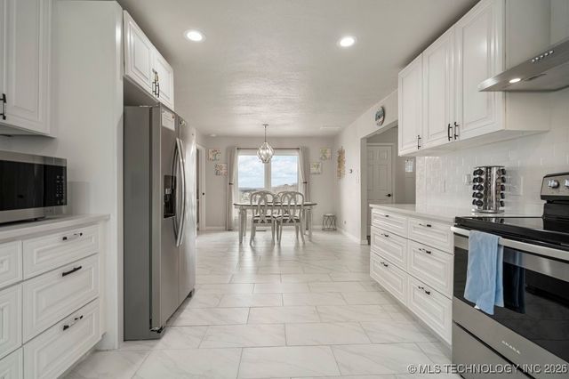 201 Oak Trail Road, Cleveland, OK 74020