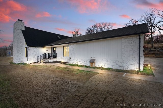 201 Oak Trail Road, Cleveland, OK 74020