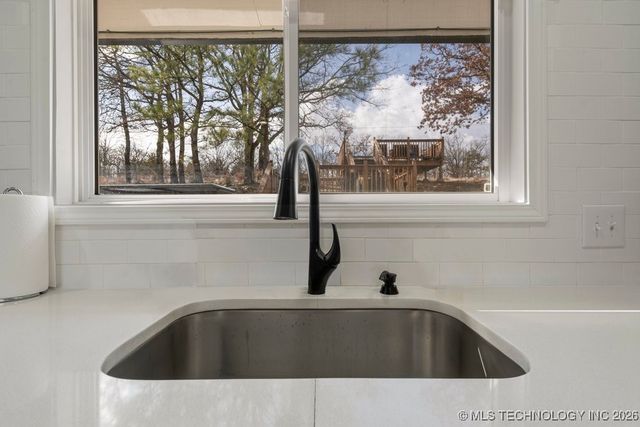 201 Oak Trail Road, Cleveland, OK 74020