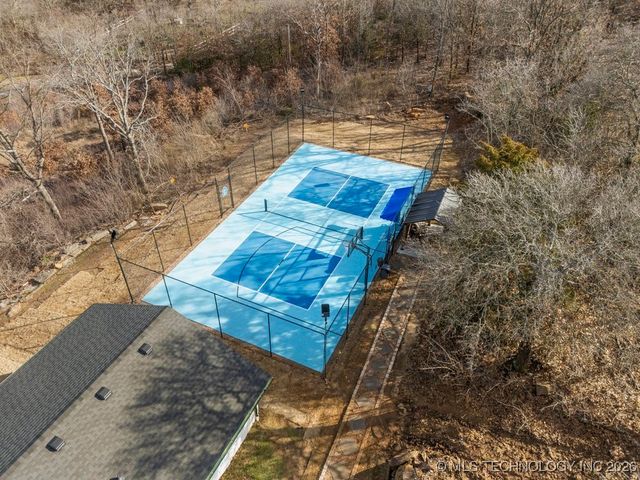 201 Oak Trail Road, Cleveland, OK 74020