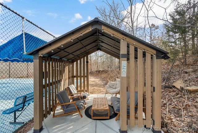 201 Oak Trail Road, Cleveland, OK 74020