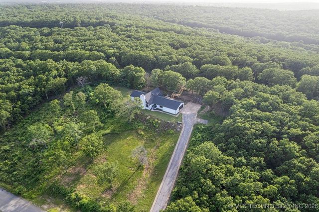 201 Oak Trail Road, Cleveland, OK 74020