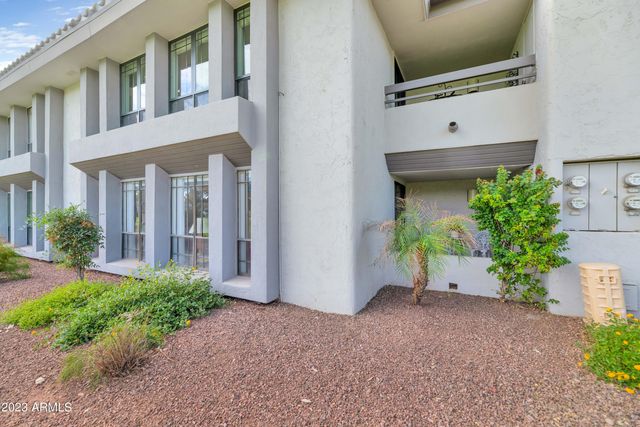 5223 N 24TH Street 105, Phoenix, AZ 85016