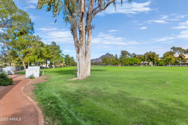 5223 N 24TH Street 105, Phoenix, AZ 85016