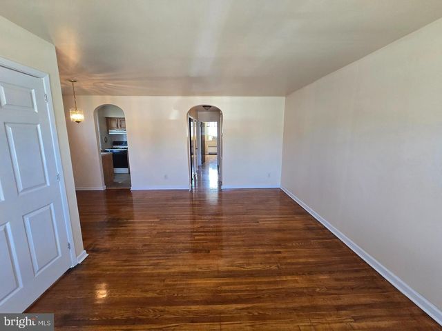 162 W CHELTENHAM AVE, Philadelphia, PA 19120