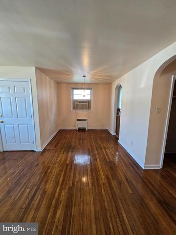 162 W CHELTENHAM AVE, Philadelphia, PA 19120
