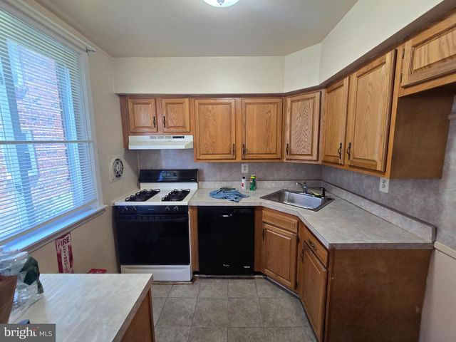 162 W CHELTENHAM AVE, Philadelphia, PA 19120