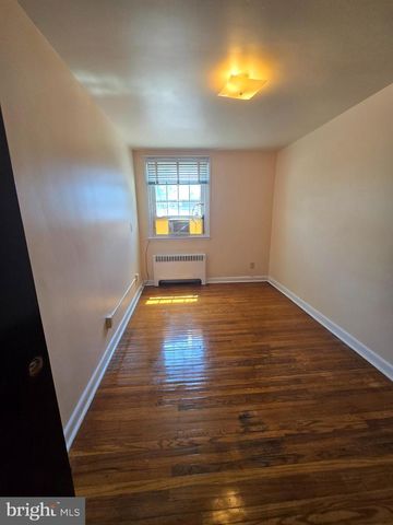 162 W CHELTENHAM AVE, Philadelphia, PA 19120