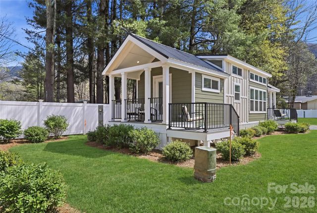 79 Getaway Lane 9, Maggie Valley, NC 28751