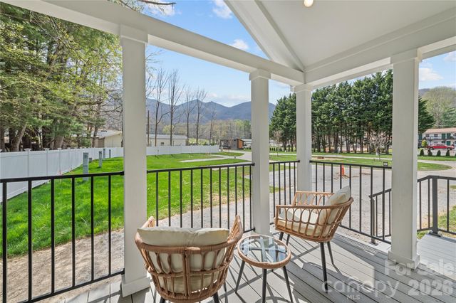 79 Getaway Lane 9, Maggie Valley, NC 28751