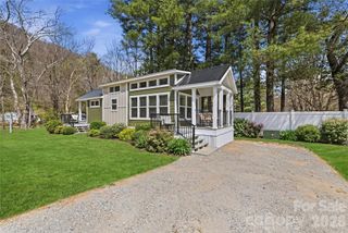 79 Getaway Lane 9, Maggie Valley, NC 28751