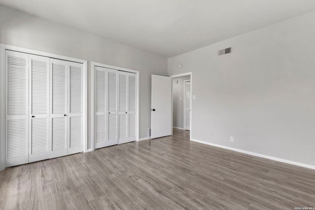 3678 Hidden Dr Apt 1503, San Antonio, TX 78217