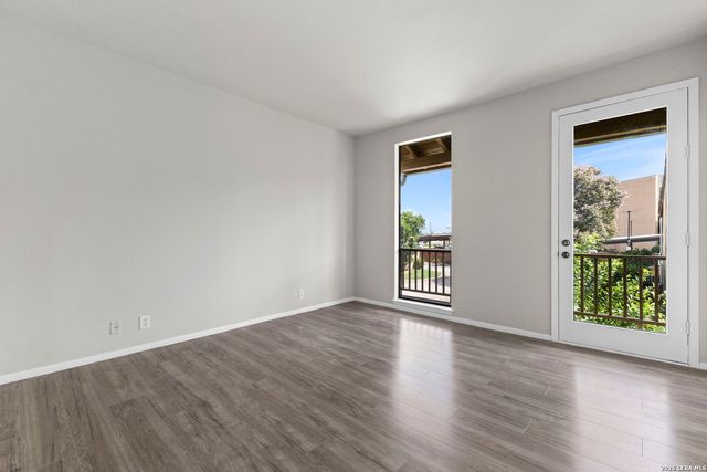3678 Hidden Dr Apt 1503, San Antonio, TX 78217