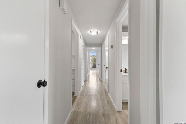 3678 Hidden Dr Apt 1503, San Antonio, TX 78217