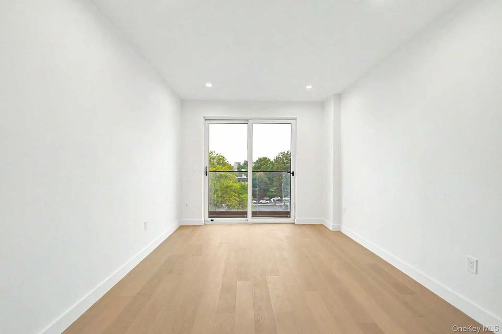 150-02 Northern Boulevard 3F, Flushing, NY 11354 — photo 4