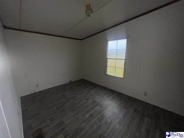 3915 Wentworth Rd, Marion, SC 29571