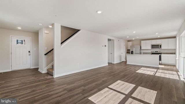 1220 MOLLER AVE, Hagerstown, MD 21740