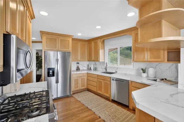 15 Vista Del Sol, Laguna Beach, CA 92651