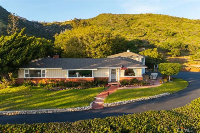 15 Vista Del Sol, Laguna Beach, CA 92651