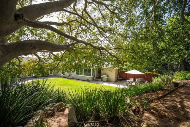 15 Vista Del Sol, Laguna Beach, CA 92651