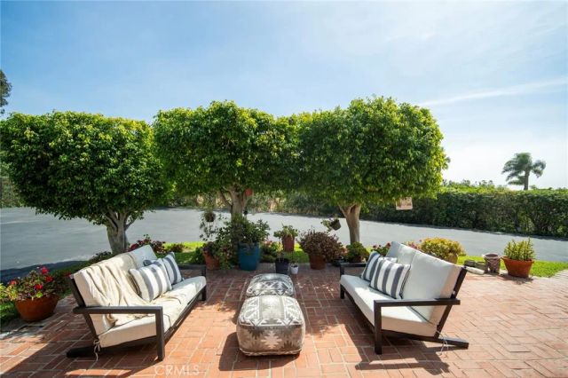 15 Vista Del Sol, Laguna Beach, CA 92651