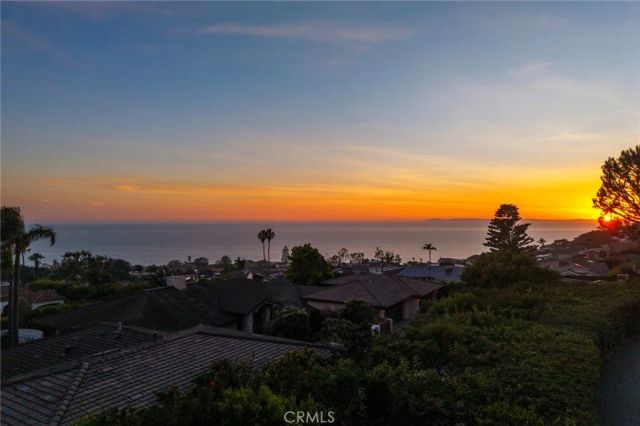 15 Vista Del Sol, Laguna Beach, CA 92651