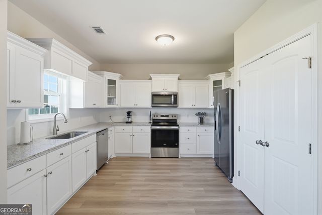 351 Lanier Road NE, Ludowici, GA 31316