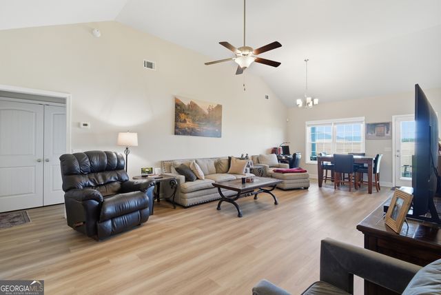 351 Lanier Road NE, Ludowici, GA 31316