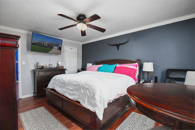 527 Sheffield Drive, Versailles, KY 40383