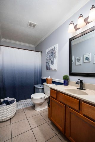 527 Sheffield Drive, Versailles, KY 40383