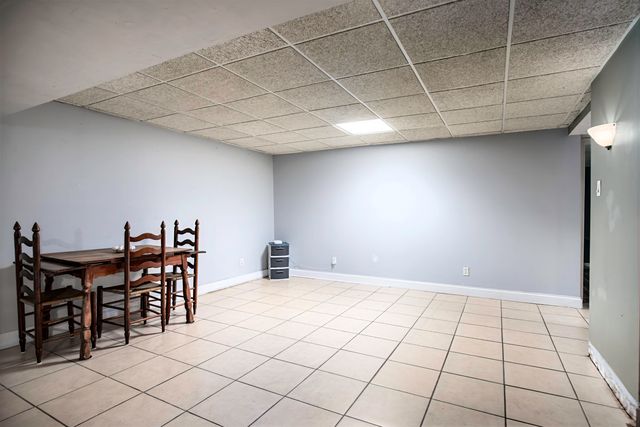 527 Sheffield Drive, Versailles, KY 40383