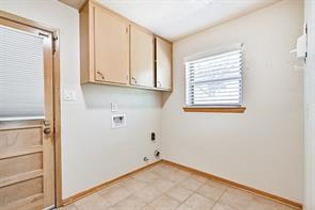 5106 Sleepy Creek Drive, Houston, TX 77017