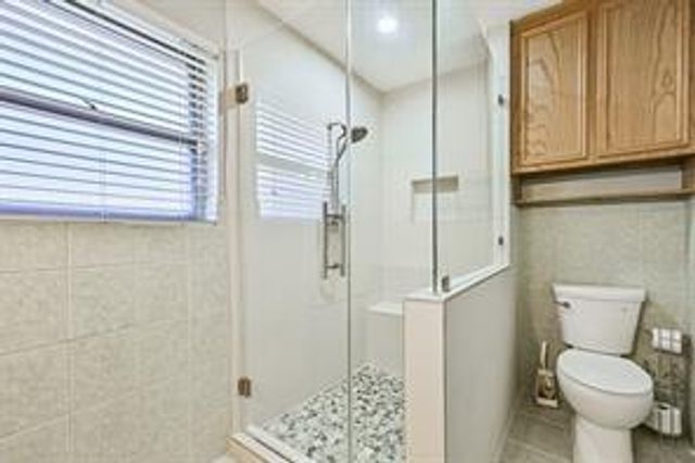 5106 Sleepy Creek Drive, Houston, TX 77017