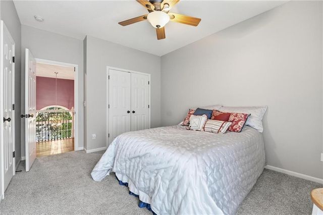 8808 N Oxford Avenue, Kansas City, MO 64157